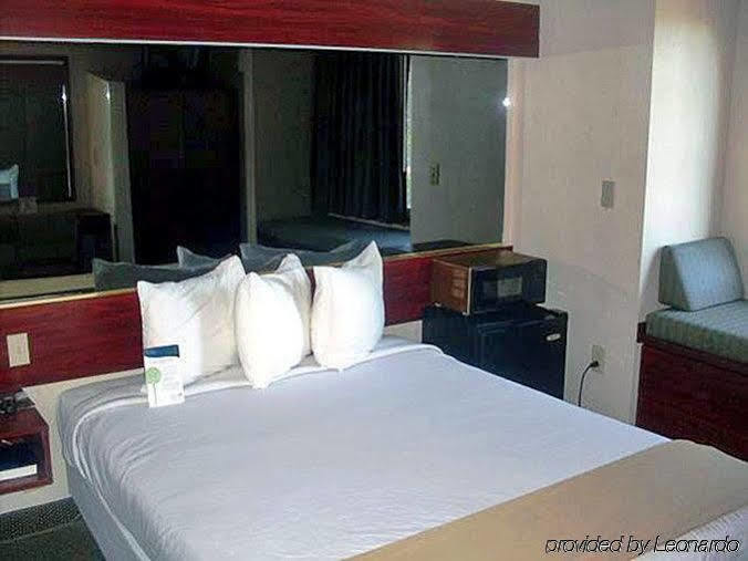 Motel 6-Gastonia Charlotte I-85 Eksteriør bilde